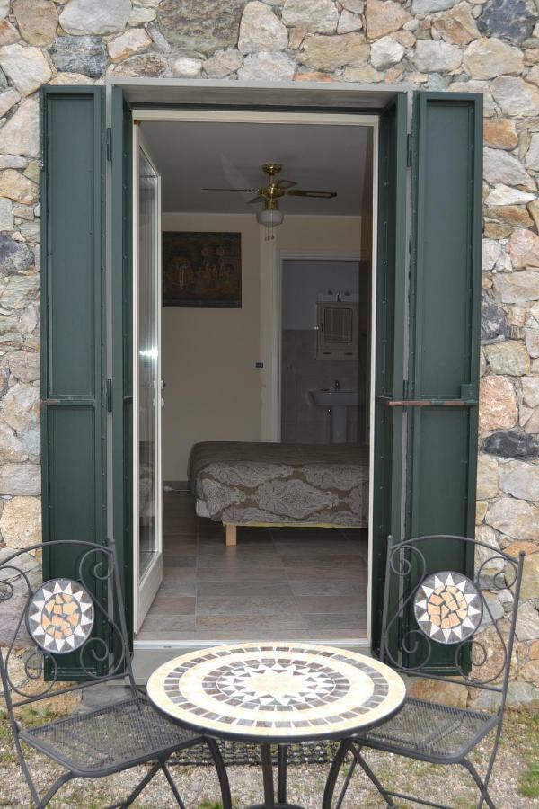 Bed and Breakfast Joie De Vivre Calice Ligure Экстерьер фото