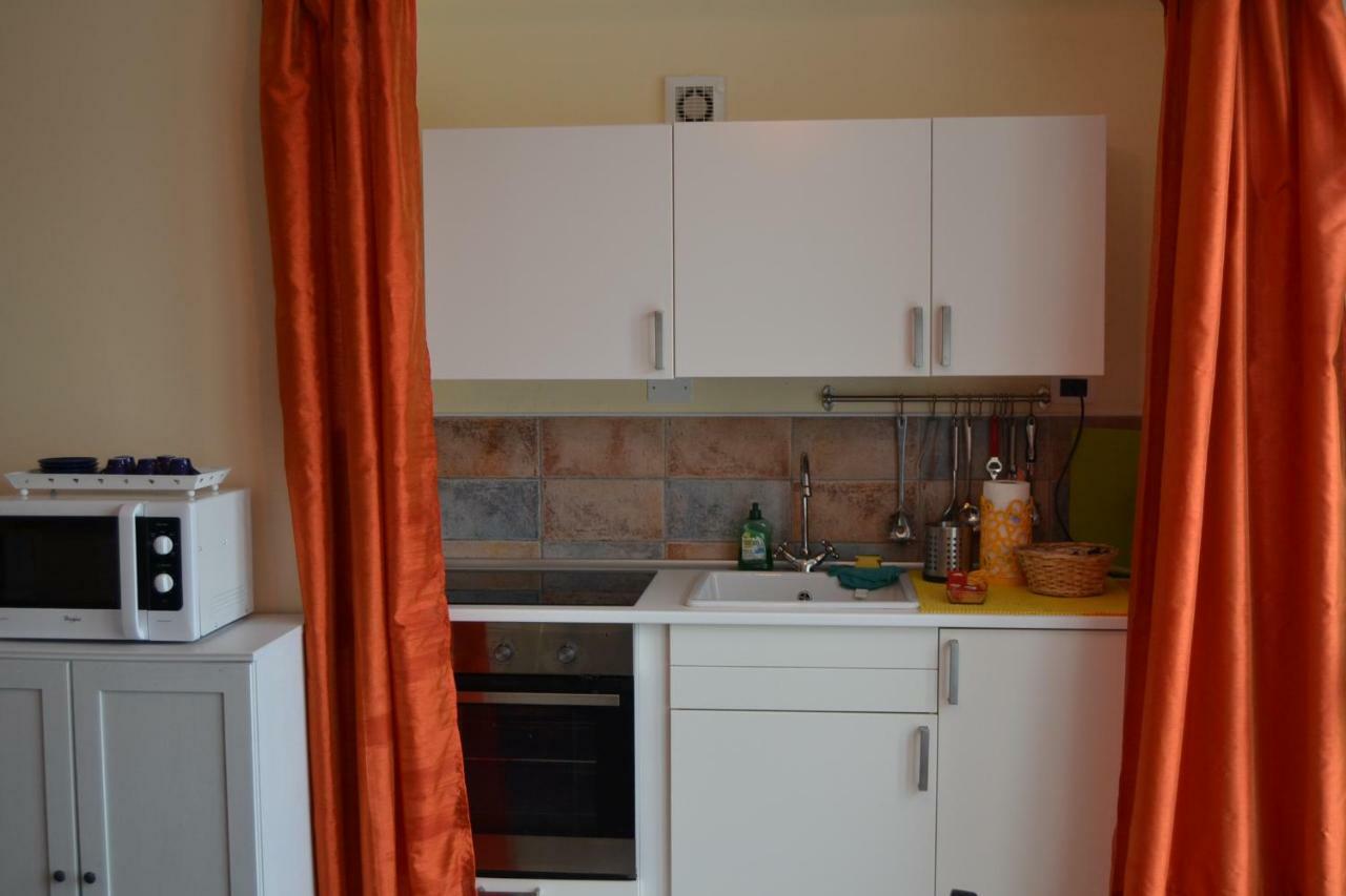 Bed and Breakfast Joie De Vivre Calice Ligure Экстерьер фото